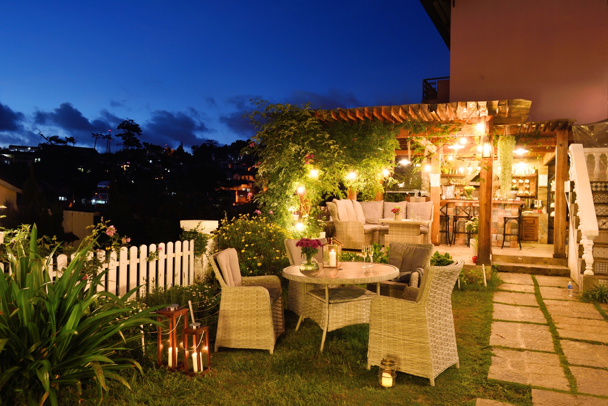 The Ultimate Guide to Choosing the Perfect Garden Furniture For Your Outdoor Space