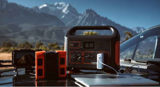 Powering a Mobile Office: Unleashing the Potential of Outdoor Portable Power Stations