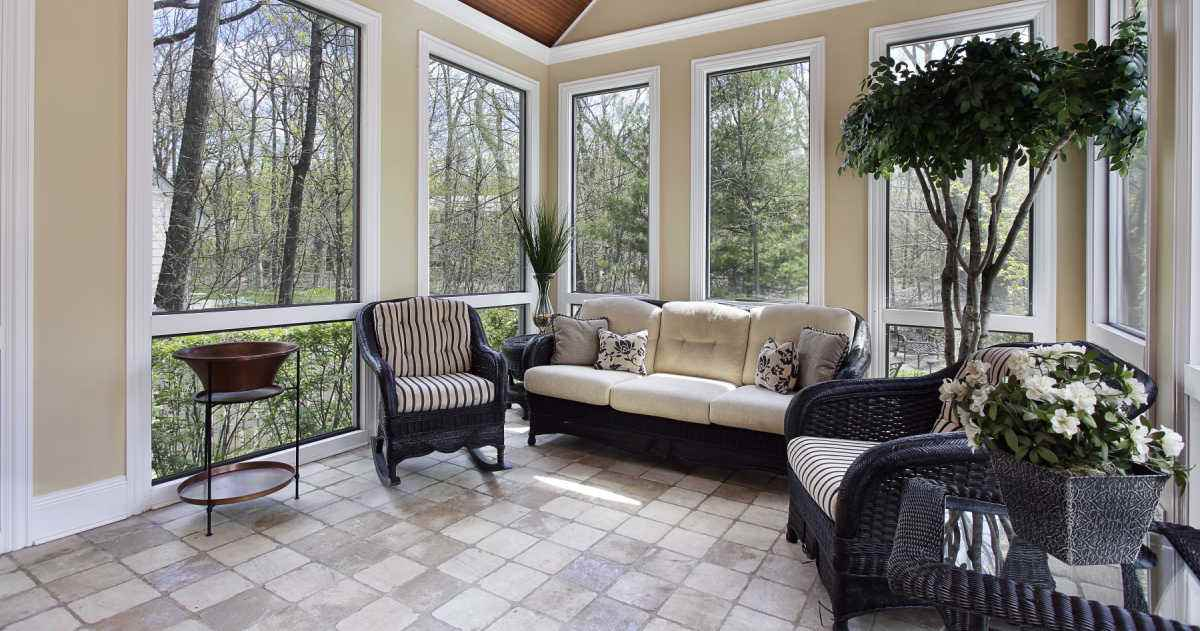 Transforming Your Sunroom: Creative Ideas for Stylish Sunroom Decor