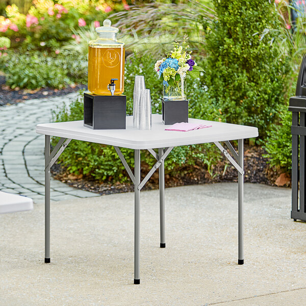 The Mighty Core: Unveiling the Sturdiness and Load-Bearing Capacity of Plastic Patio Table Tabletops