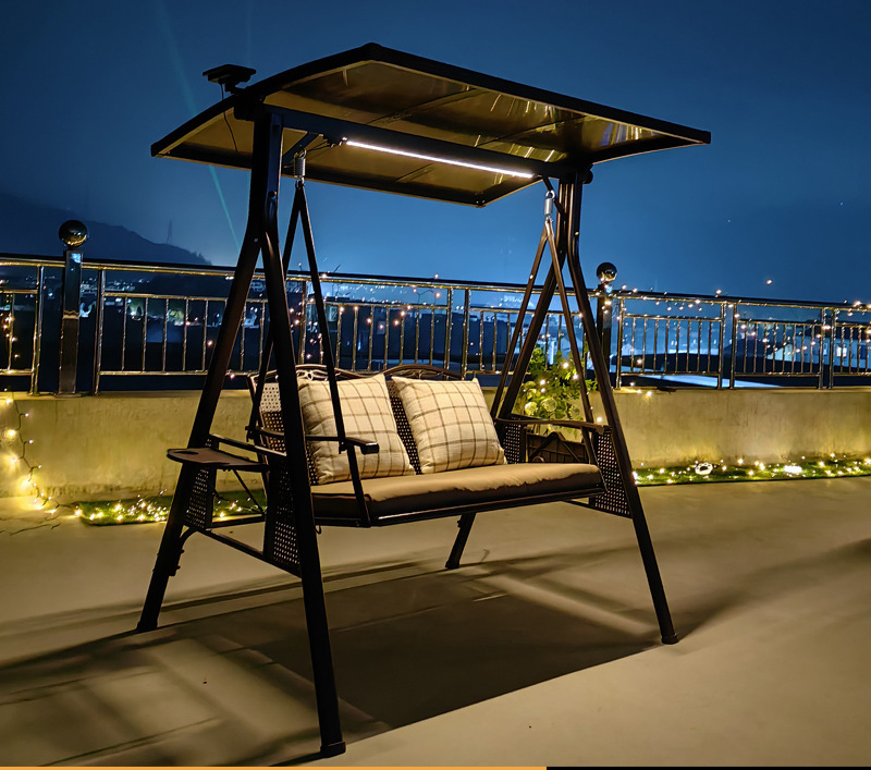 Hot Sell Modern Outdoor Furniture Garden Patio,Maple leaf Shape Garden Egg Swing Hanging Chair PE Rattan