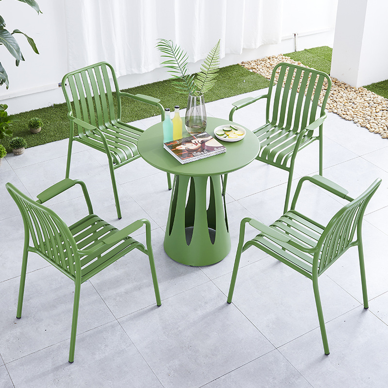 China Factory Outdoor Dining Set Cheap High Quality Metal Chair Woven Rope Garden 4 Chair and table with cushion